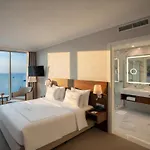 Grand Mirage & Hotell