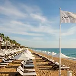 Grand Mirage & Hotell Side