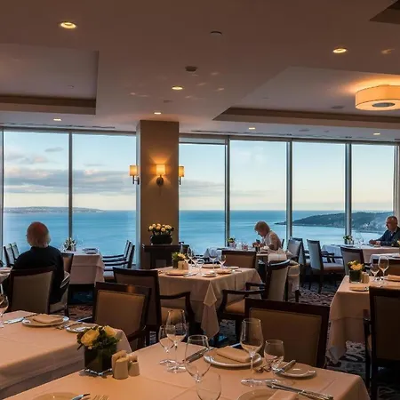Grand Mirage &
